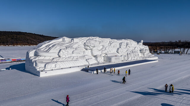 中国长春净月潭公园雪雕的景观