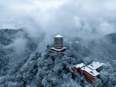 都江堰青城山雪景