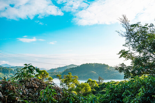 层叠群山水库山水