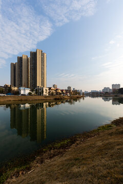 冬天常德河边风光