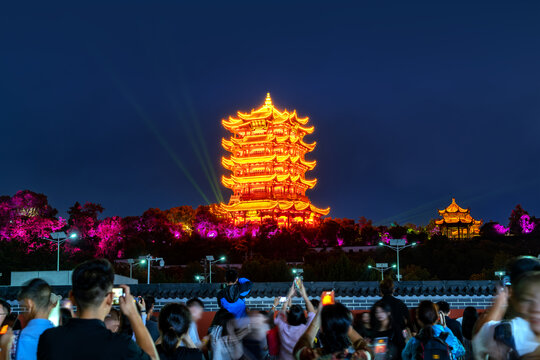 夜晚湖北武汉黄鹤楼外景