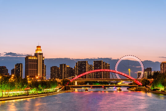 中国天津海河天津眼城市建筑夜景