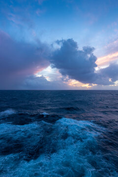 大西洋晚霞风景