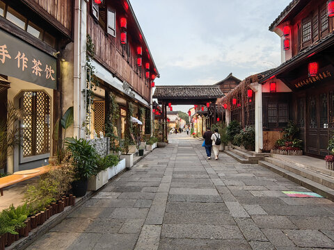 拱宸桥景区老杭州街头场景