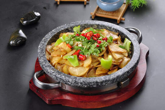 石板尖椒土豆片
