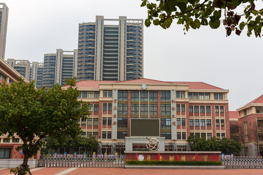 平潭麒麟小学