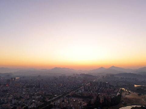 山区城市早晨