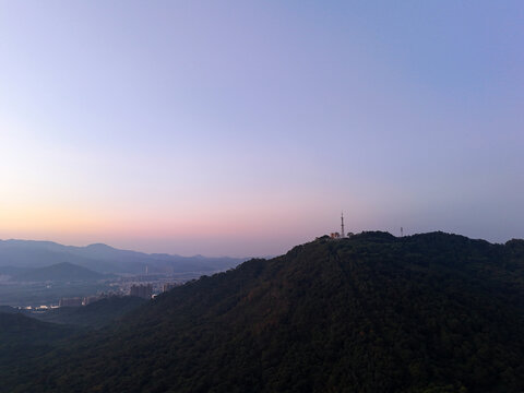 早晨山峰