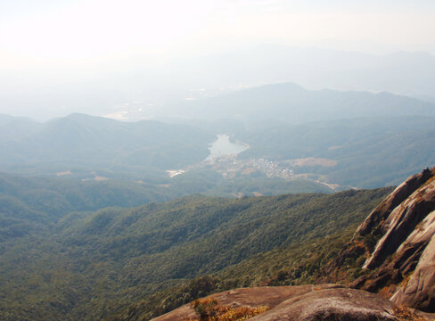 高山奇峰