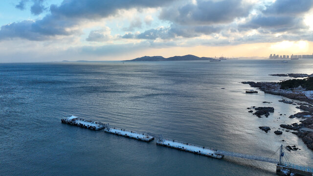 青岛老城区雪景