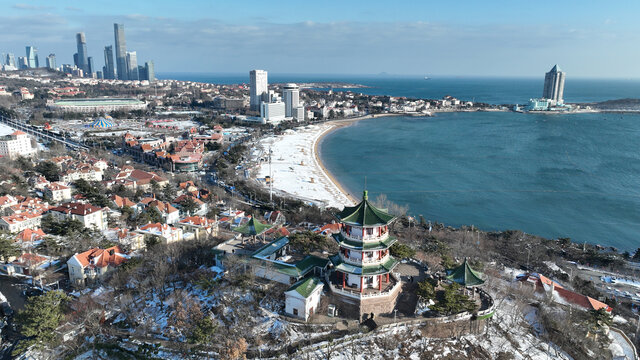 青岛老城区冬季雪景