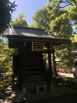 日本东京浅草寺三峰神社