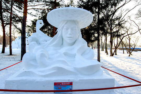 36届哈尔滨太阳岛雪博会雪雕展