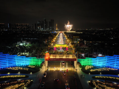 二四年陈村迎春花市烟火夜色