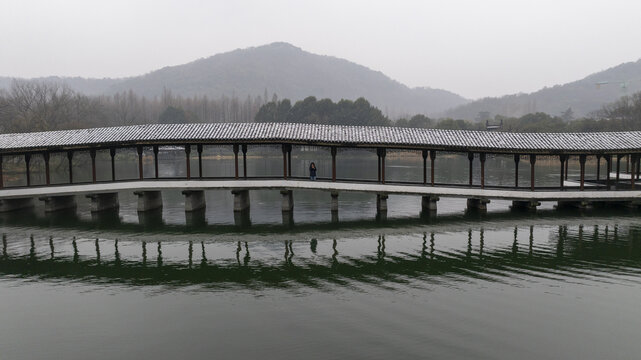 杭州市西湖浴鹄湾冬季雪景