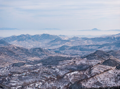 济南南部山区雪景