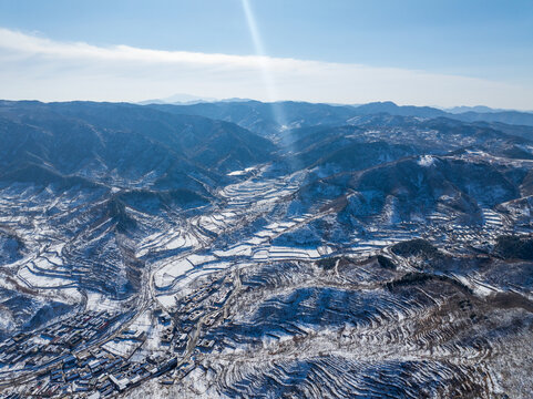 济南章丘山区雪景