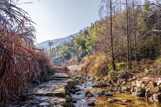 山涧小溪