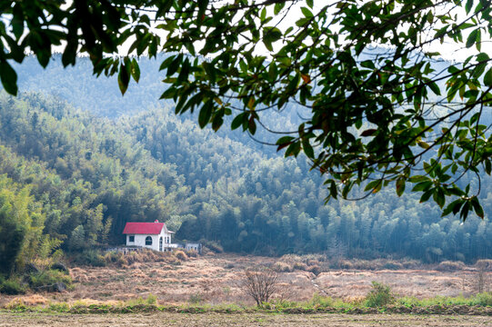 山间小屋