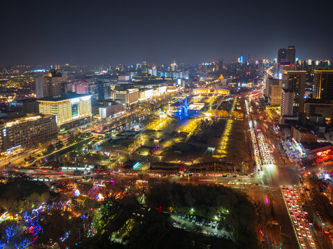 济南趵突泉公园与泉城广场夜景