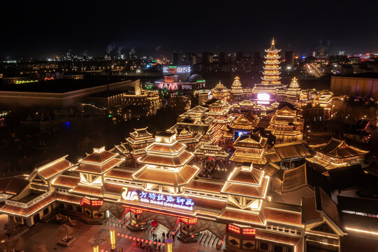 航拍嘉峪关丝路神画主题乐园夜场