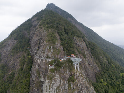 信宜石根山航拍图