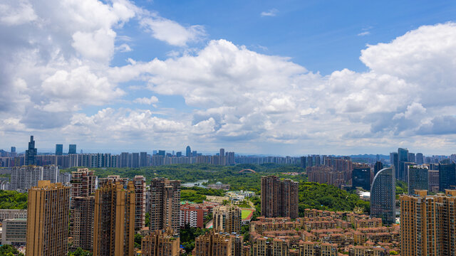 蓝天白云下贵阳观山湖区城市风光