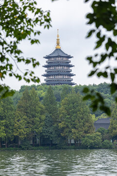 杭州西湖雷峰塔景区