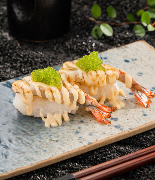 蟹子虎虾寿司