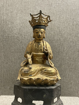 藏传鎏金佛像