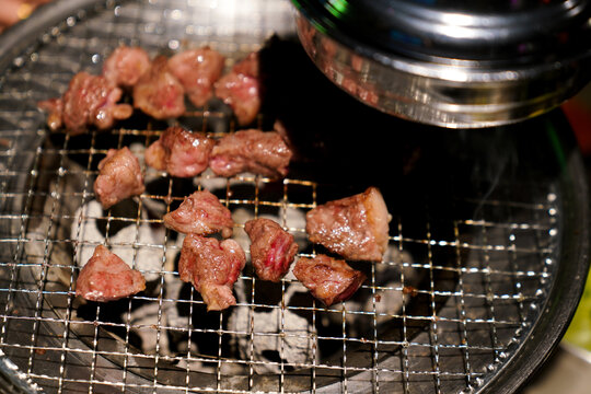 日式烧肉烤肉烧烤美食