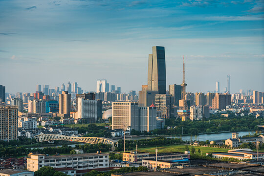 苏州吴中区CBD地标夕阳晚霞