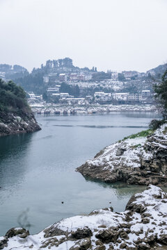 芙蓉镇的雪景