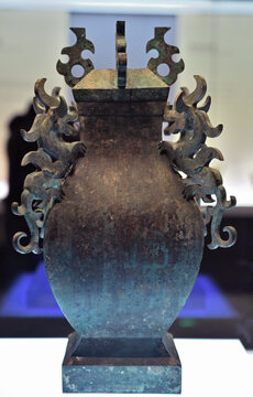 河北博物院藏品铜方壶