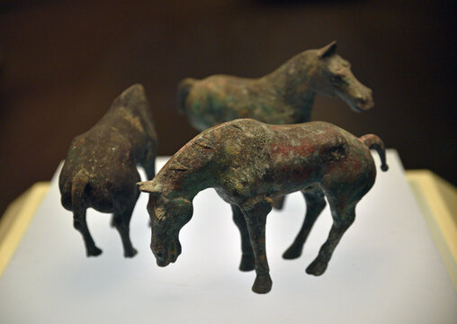 邯郸市博物馆藏品铜马