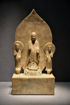 河北博物院藏品阿弥陀佛立像