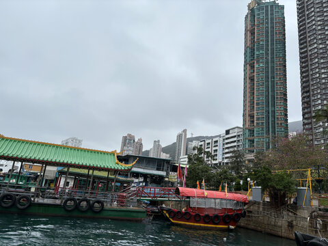 香港仔海滨长廊游船码头