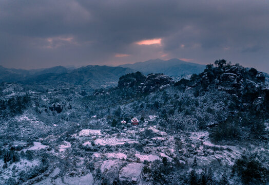 浙江丽水莲都东西岩景区雪后景色