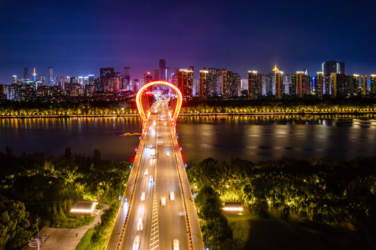 中国辽宁沈阳浑河三好桥夜景