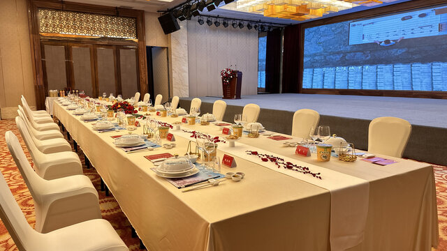 餐叙会