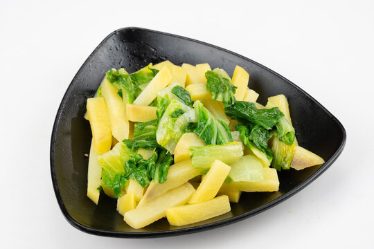 小白菜炖土豆条