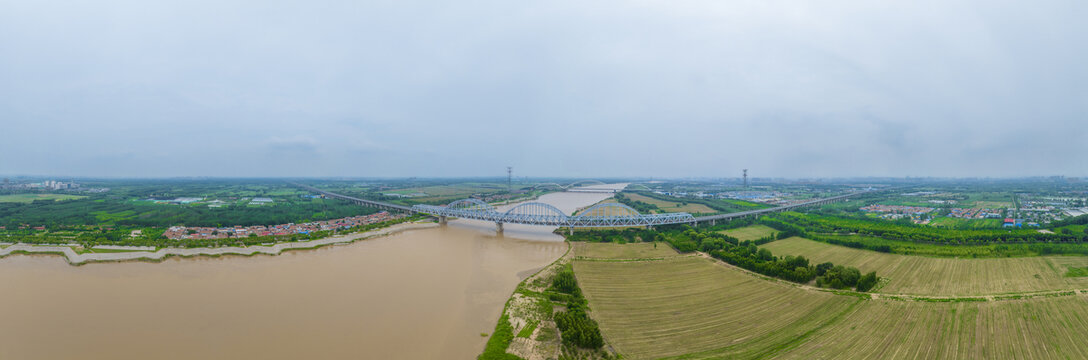 山东济南京沪高铁黄河铁路桥航拍