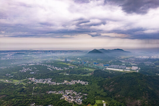 航拍雨雾苏州水墨山水