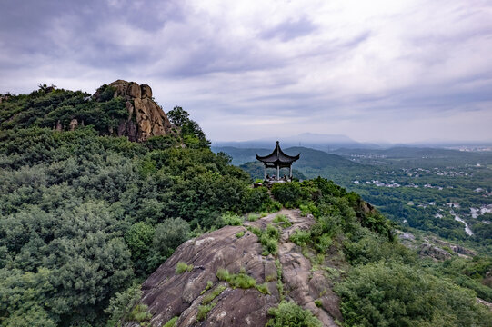 航拍雨雾苏州水墨山水