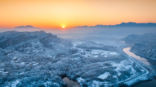 缥缈仙境龙虎山