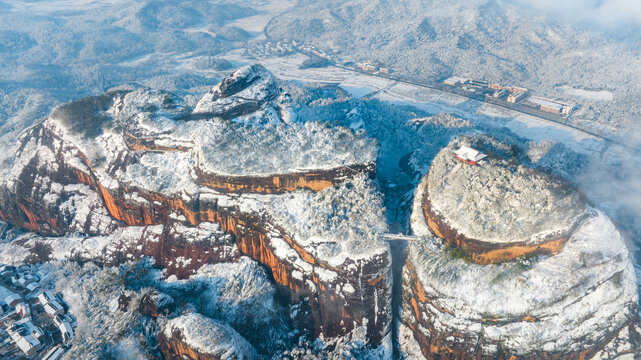 俯瞰仙山仙道