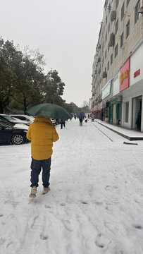 大雪纷飞