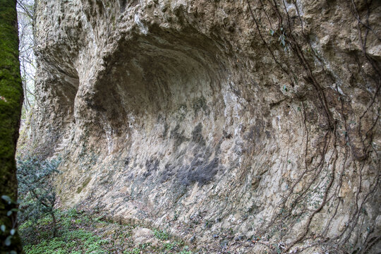 球状凝灰岩