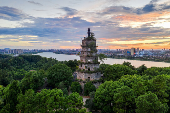 衡阳珠晖塔夕照