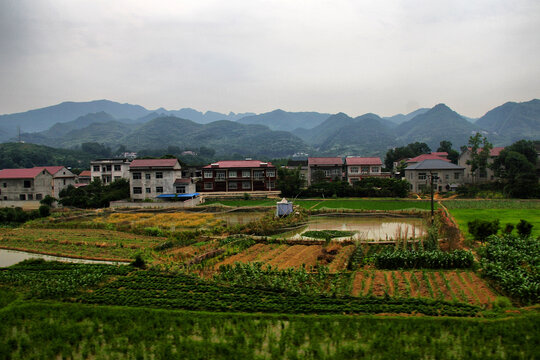 湘西新农村